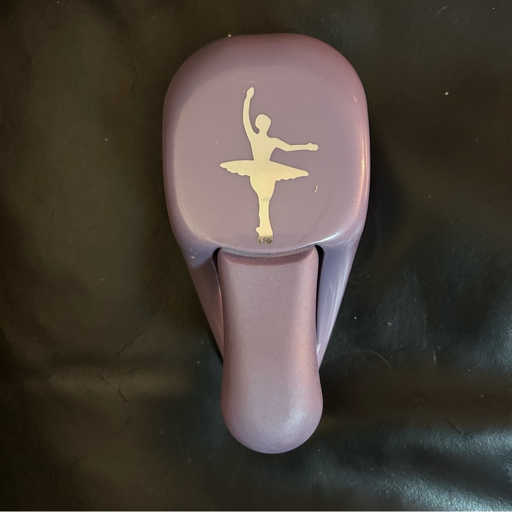 EK Success purple BALLERINA large whale tail punch